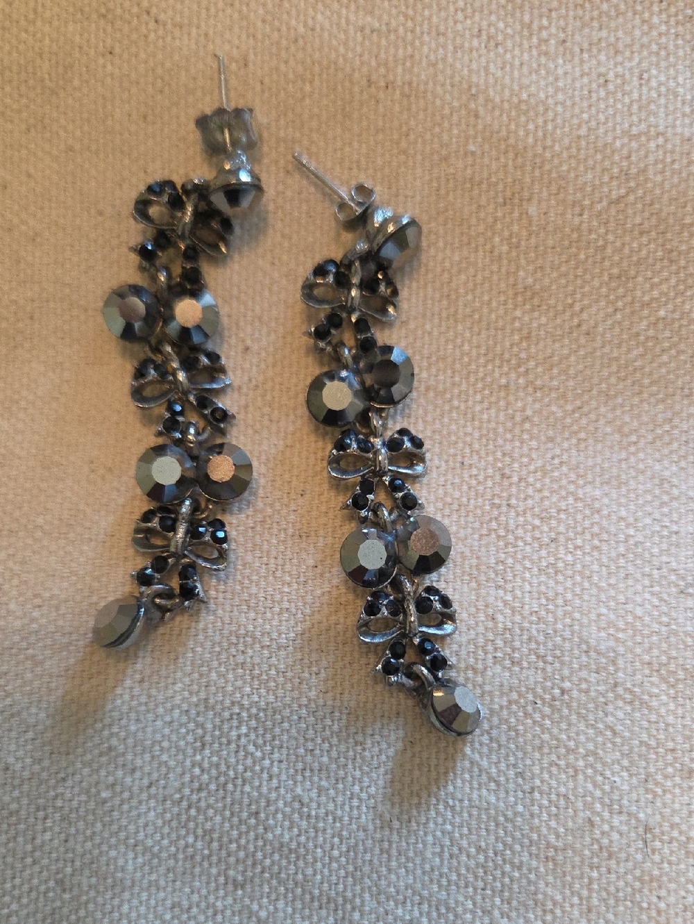 Bow Detail Cascade Dangle Earrings - Women Jewelry